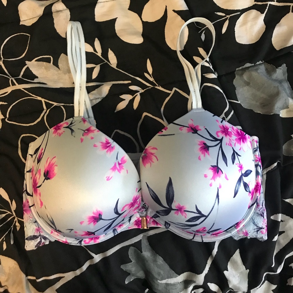 PINK bra size 36DDD